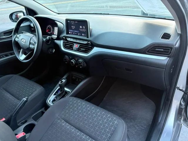 Hyundai HB20 10