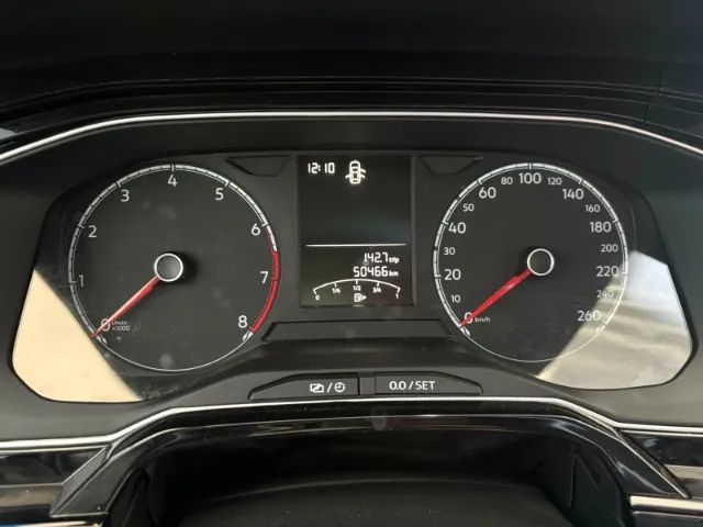 Volkswagen POLO 5