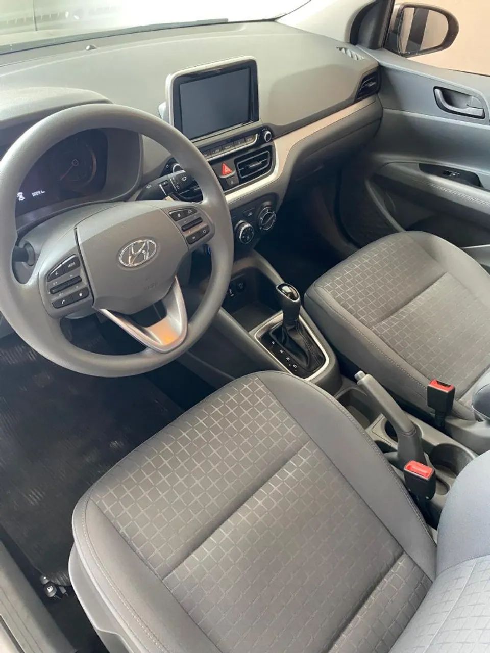 Hyundai HB20S 4