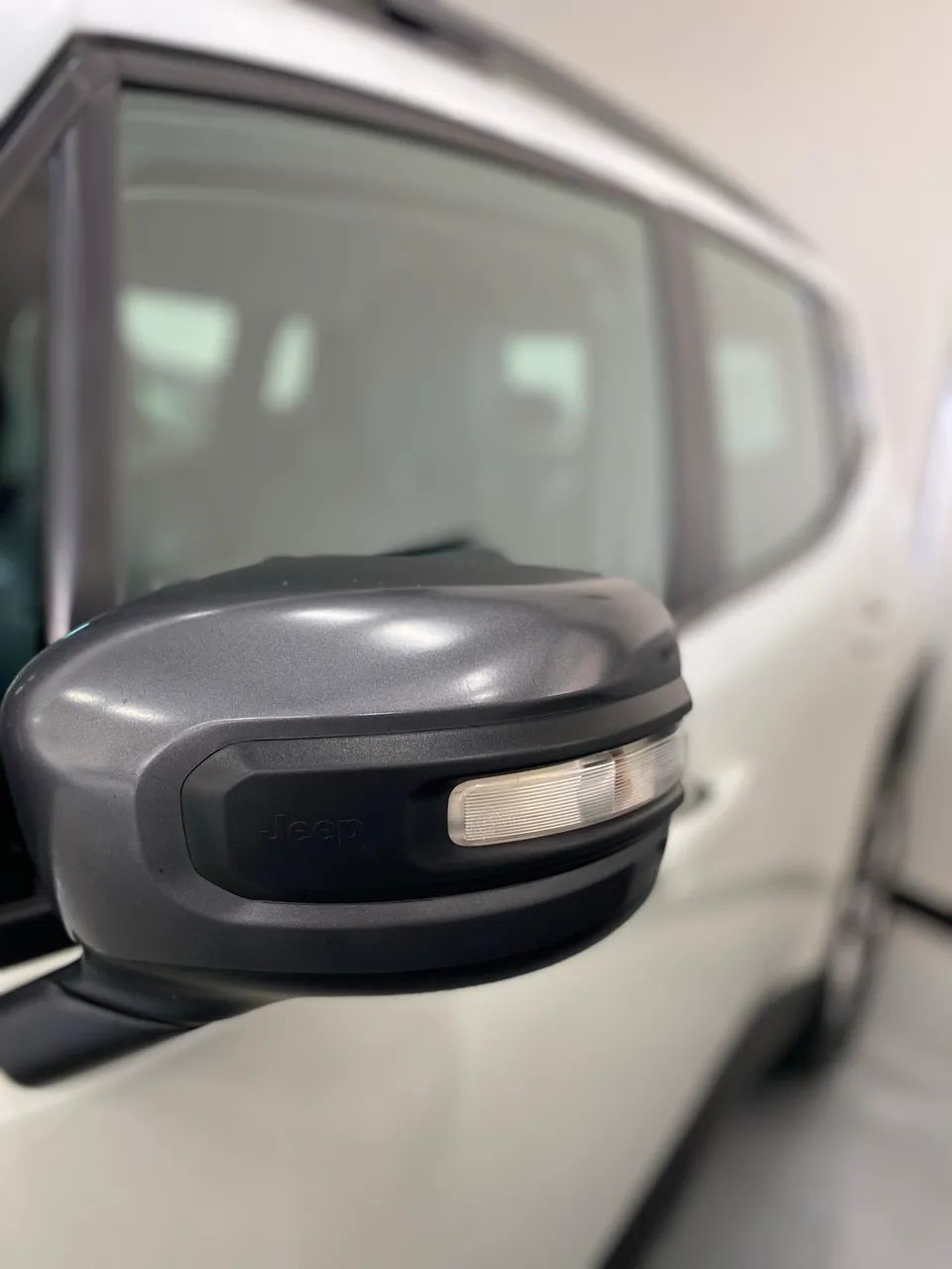 Jeep RENEGADE 10