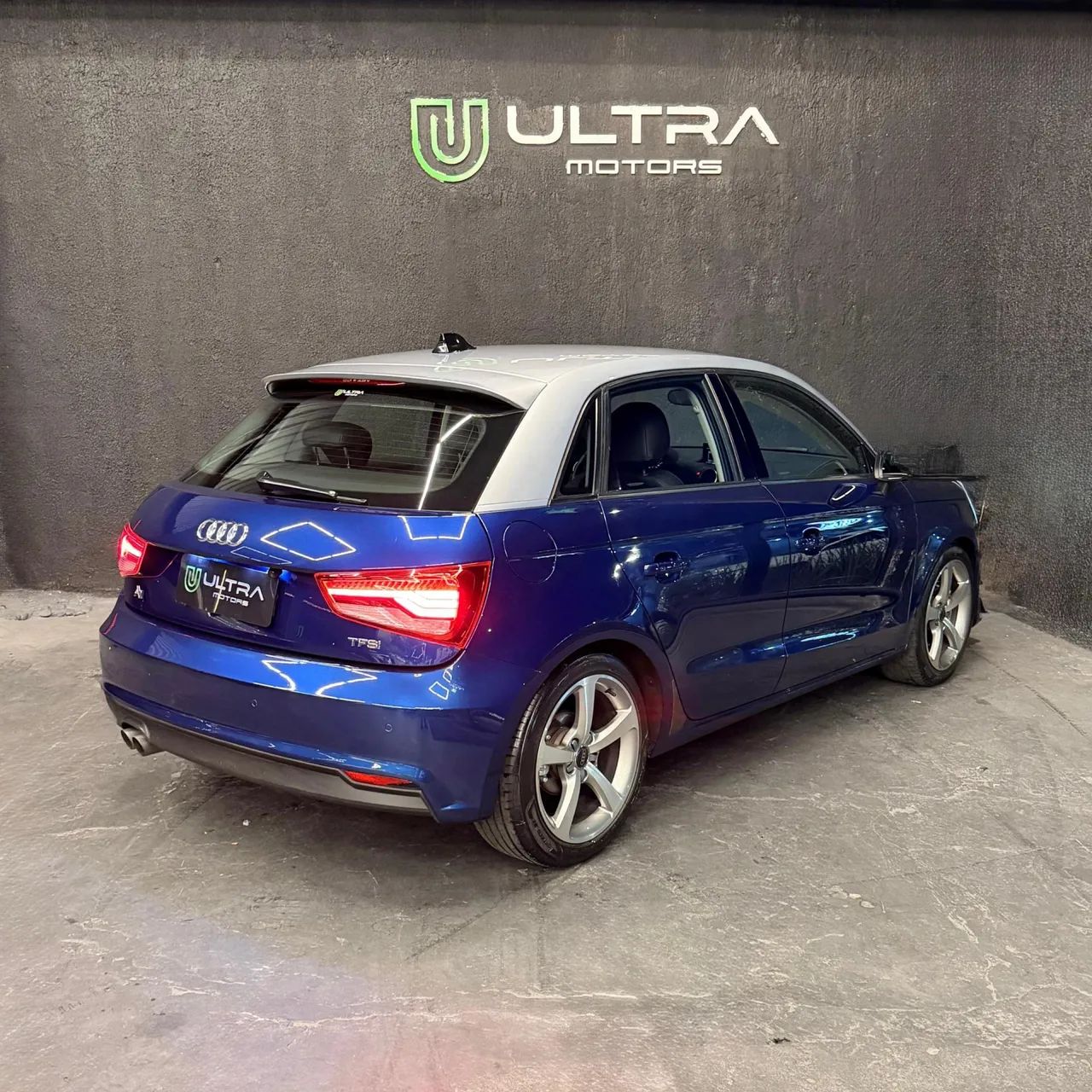 Audi A1 6