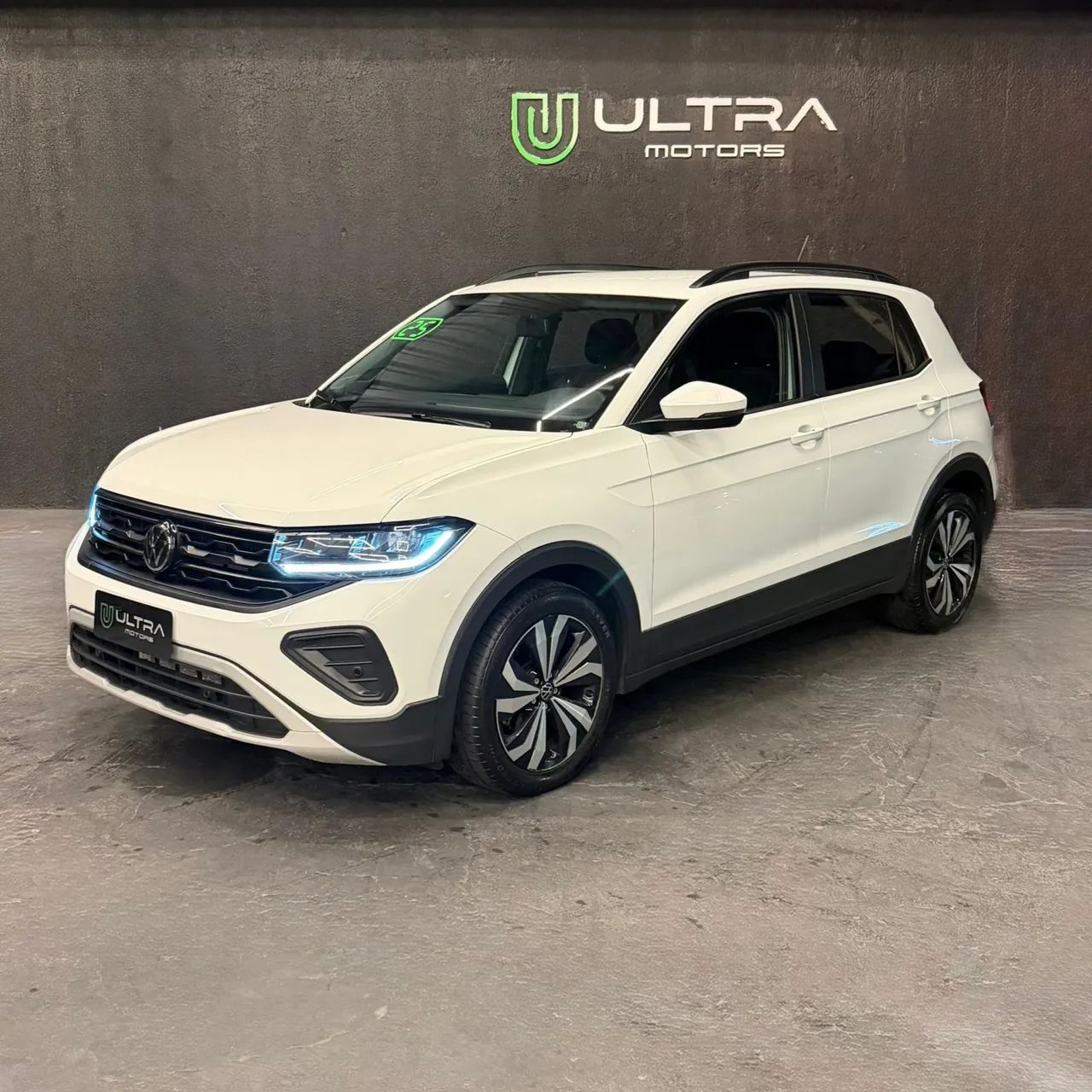 Volkswagen T-CROSS 3