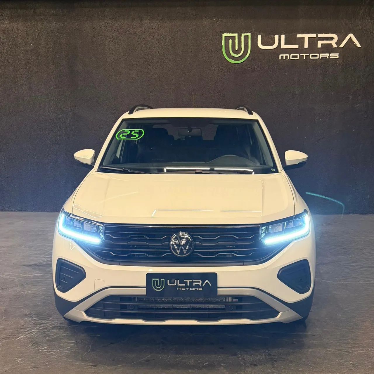 Volkswagen T-CROSS 2