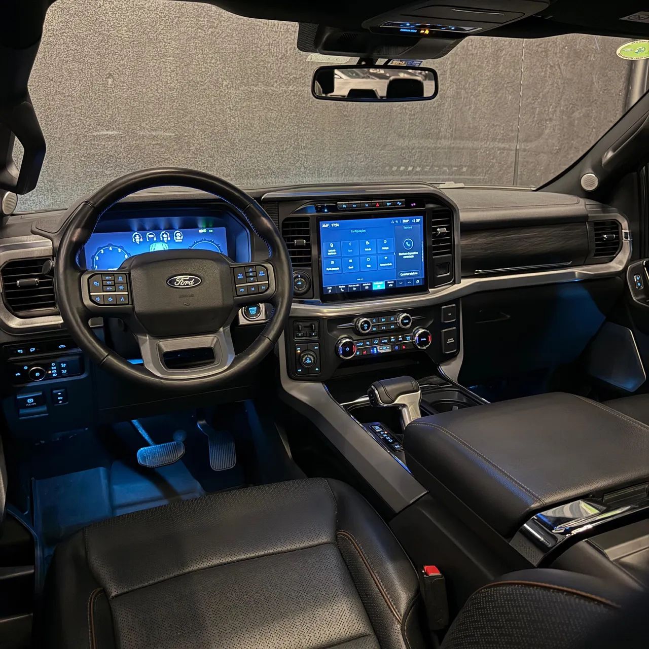 Ford F-150 12