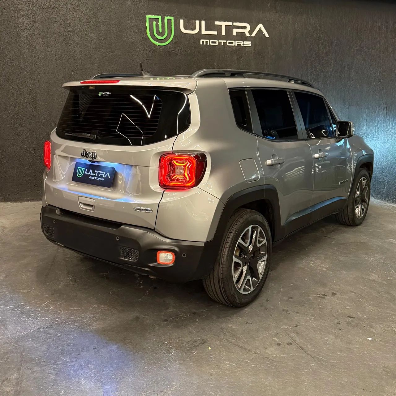 Jeep RENEGADE 6
