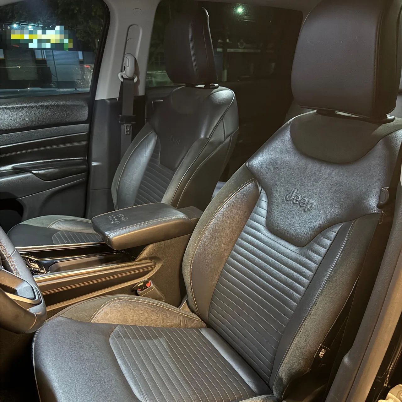 Jeep COMMANDER 7
