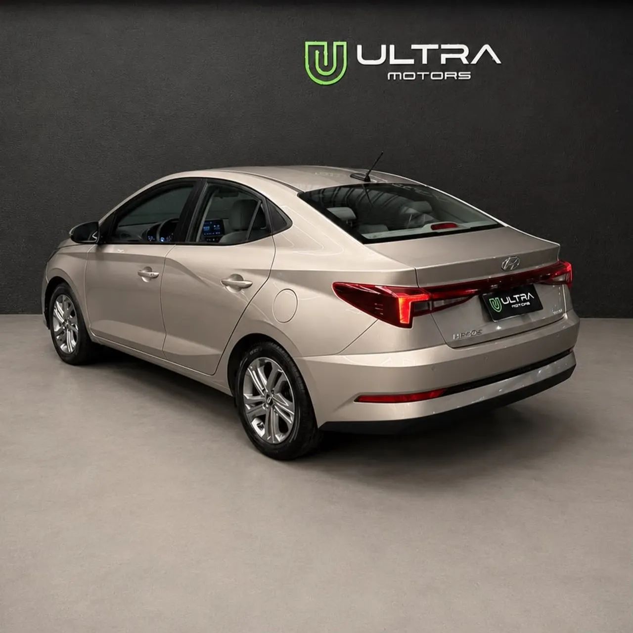 Hyundai HB20S 4