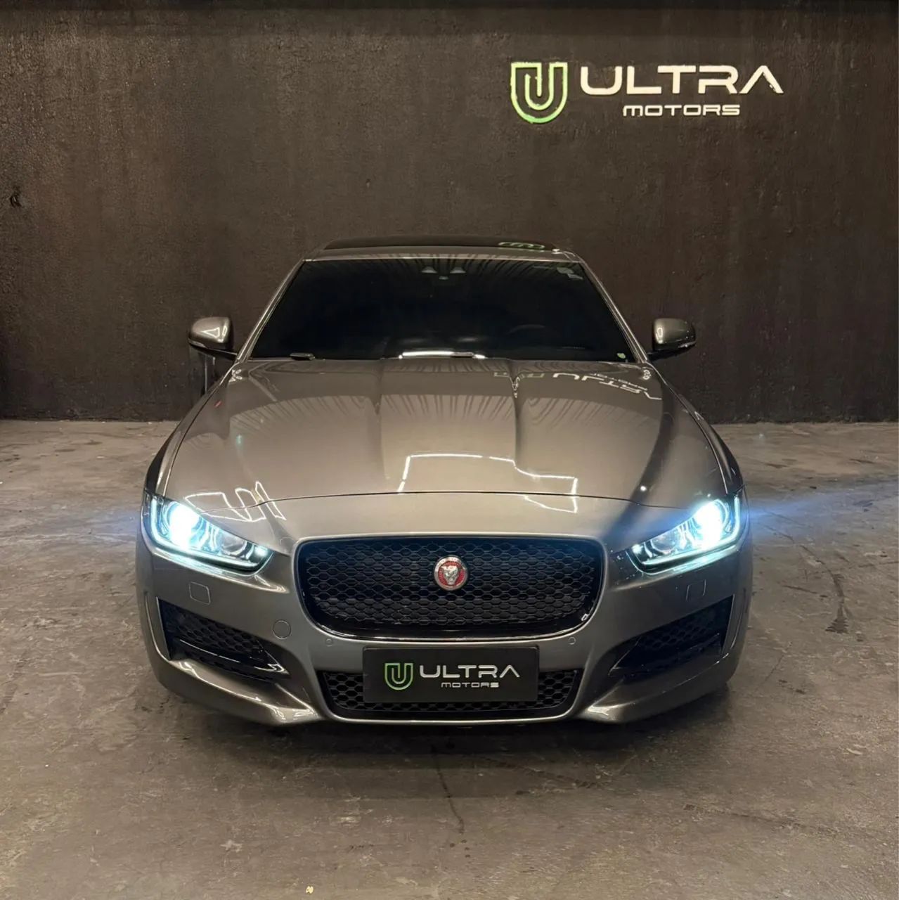 Jaguar XE 2