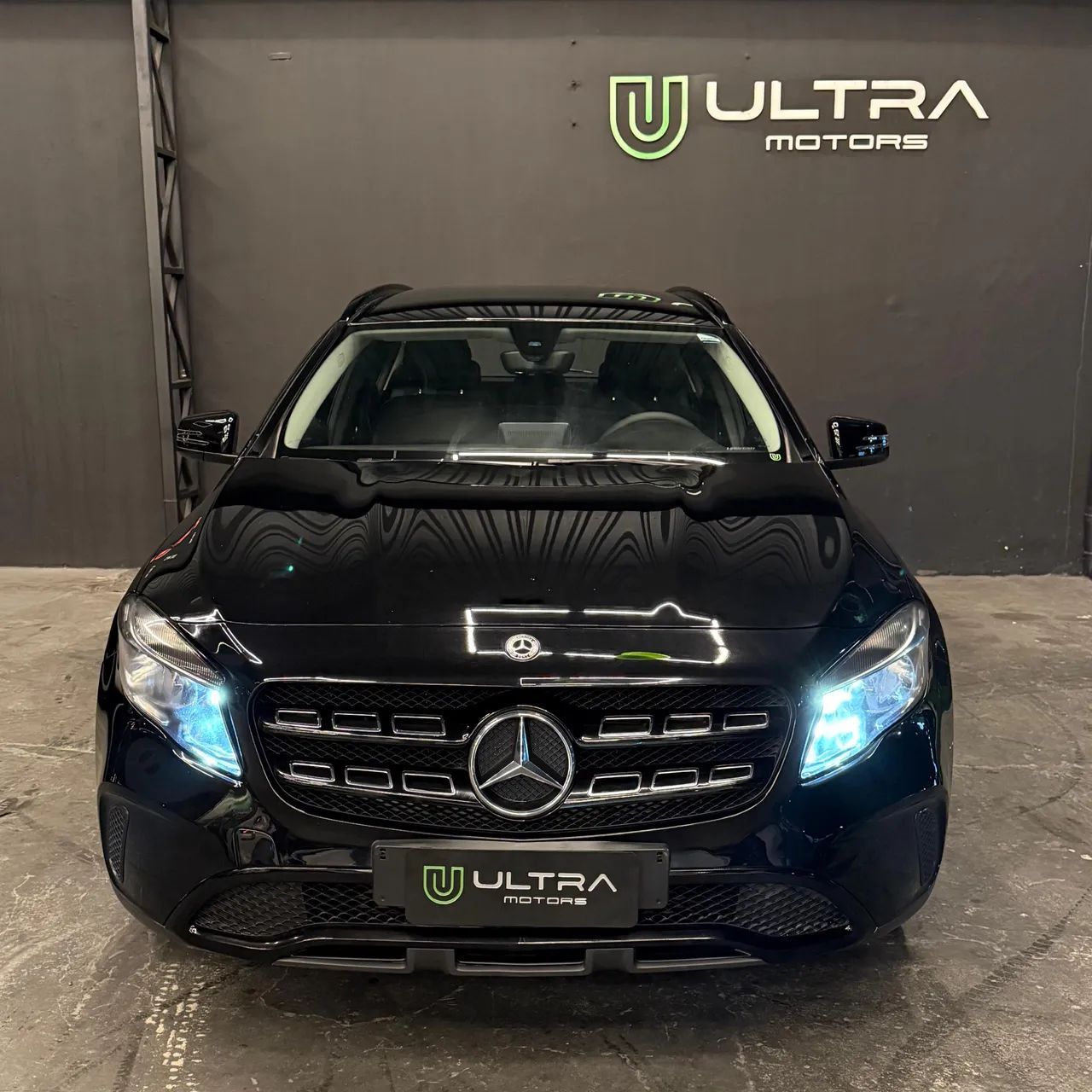 Mercedes-Benz GLA 2