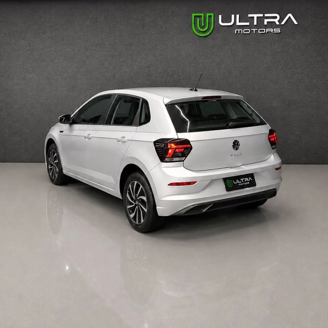 Volkswagen POLO 4