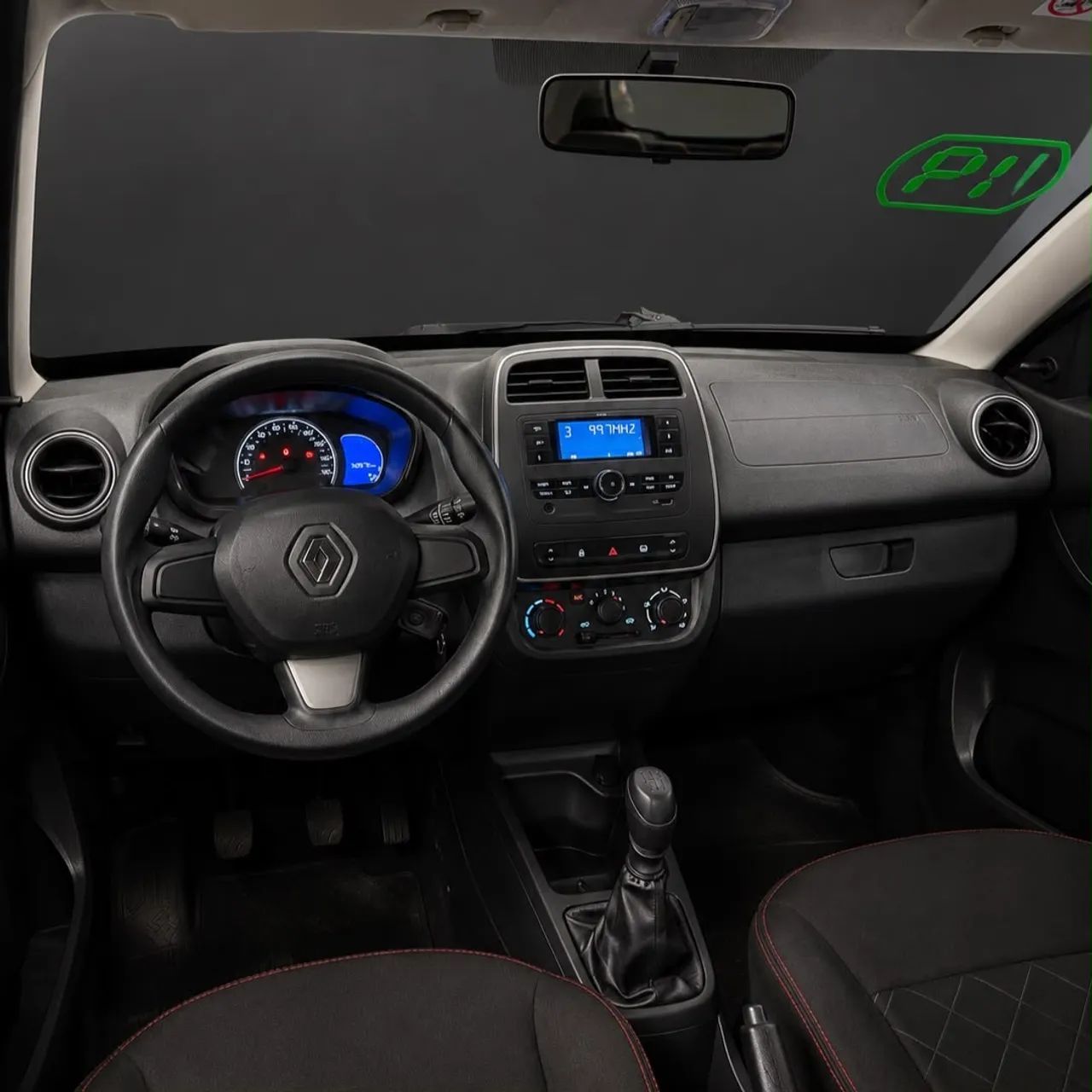 Renault KWID 7