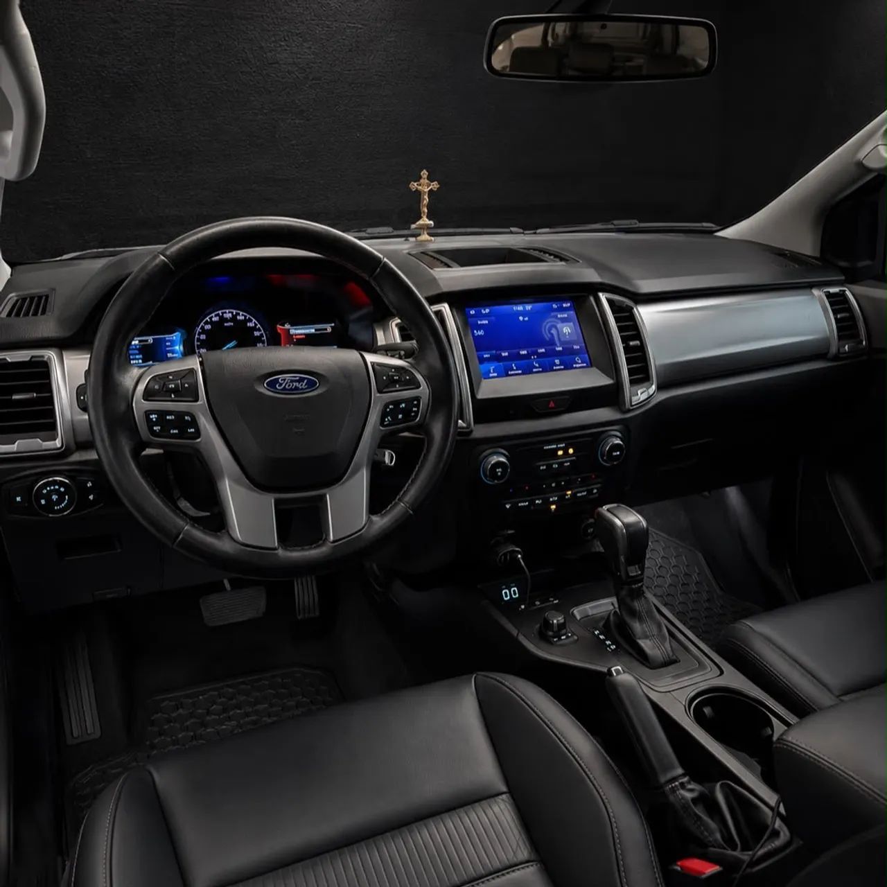 Ford RANGER 9
