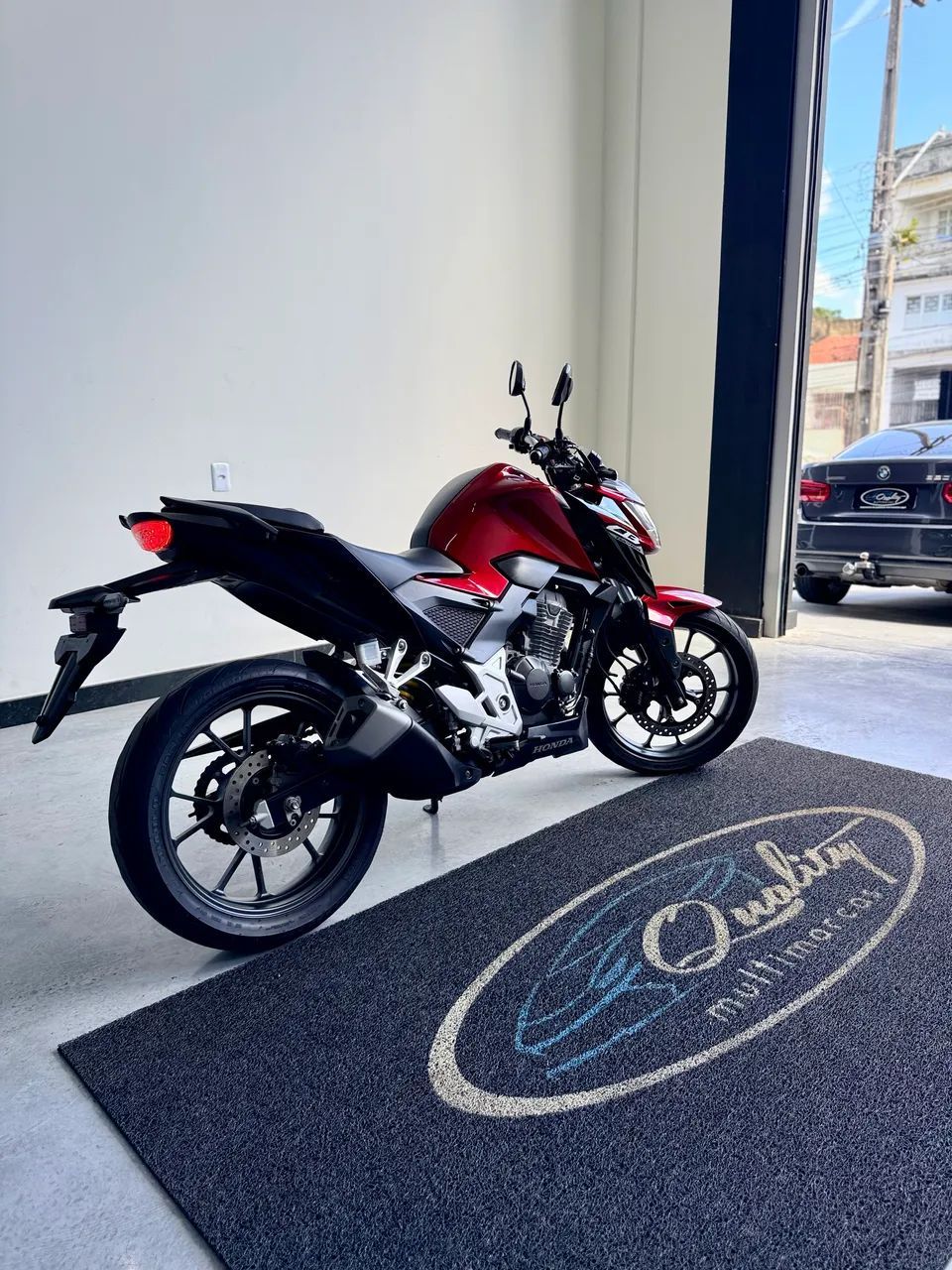 Honda CB 7