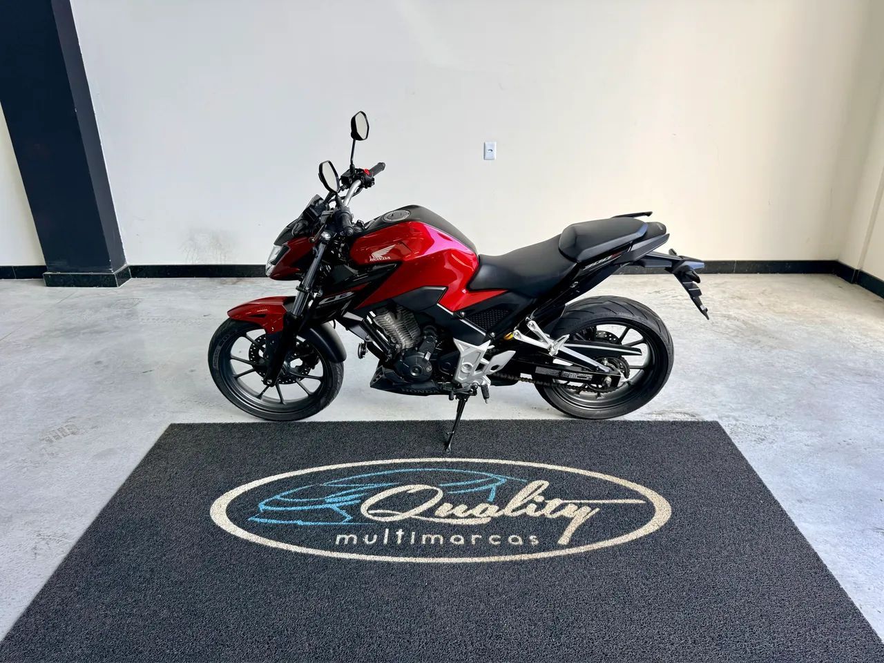 Honda CB 2025