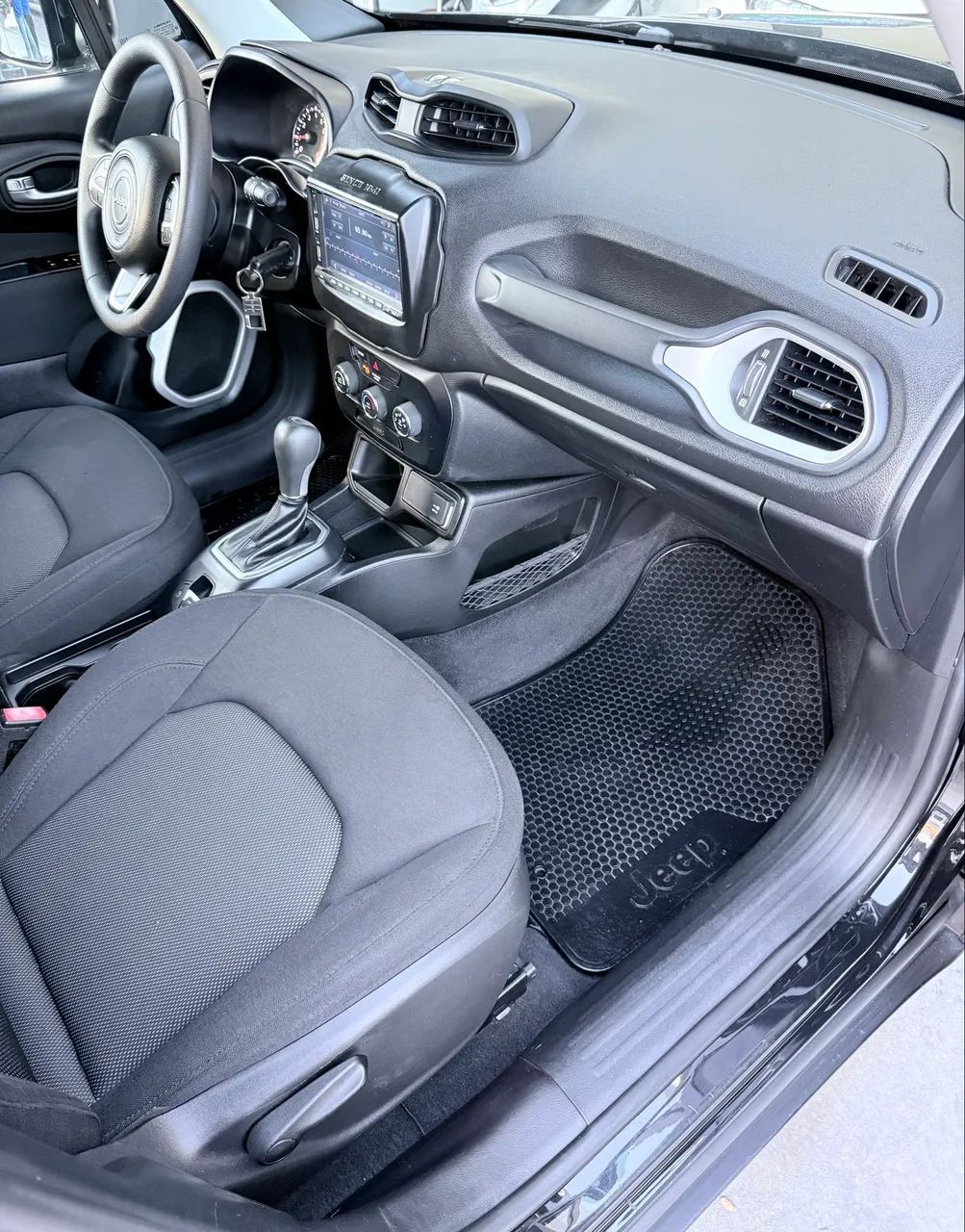 Jeep RENEGADE 15