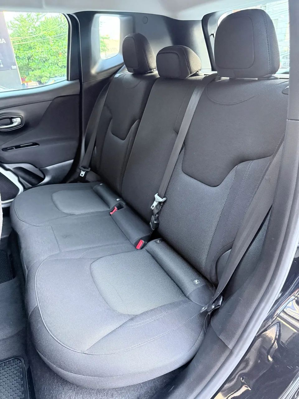 Jeep RENEGADE 16