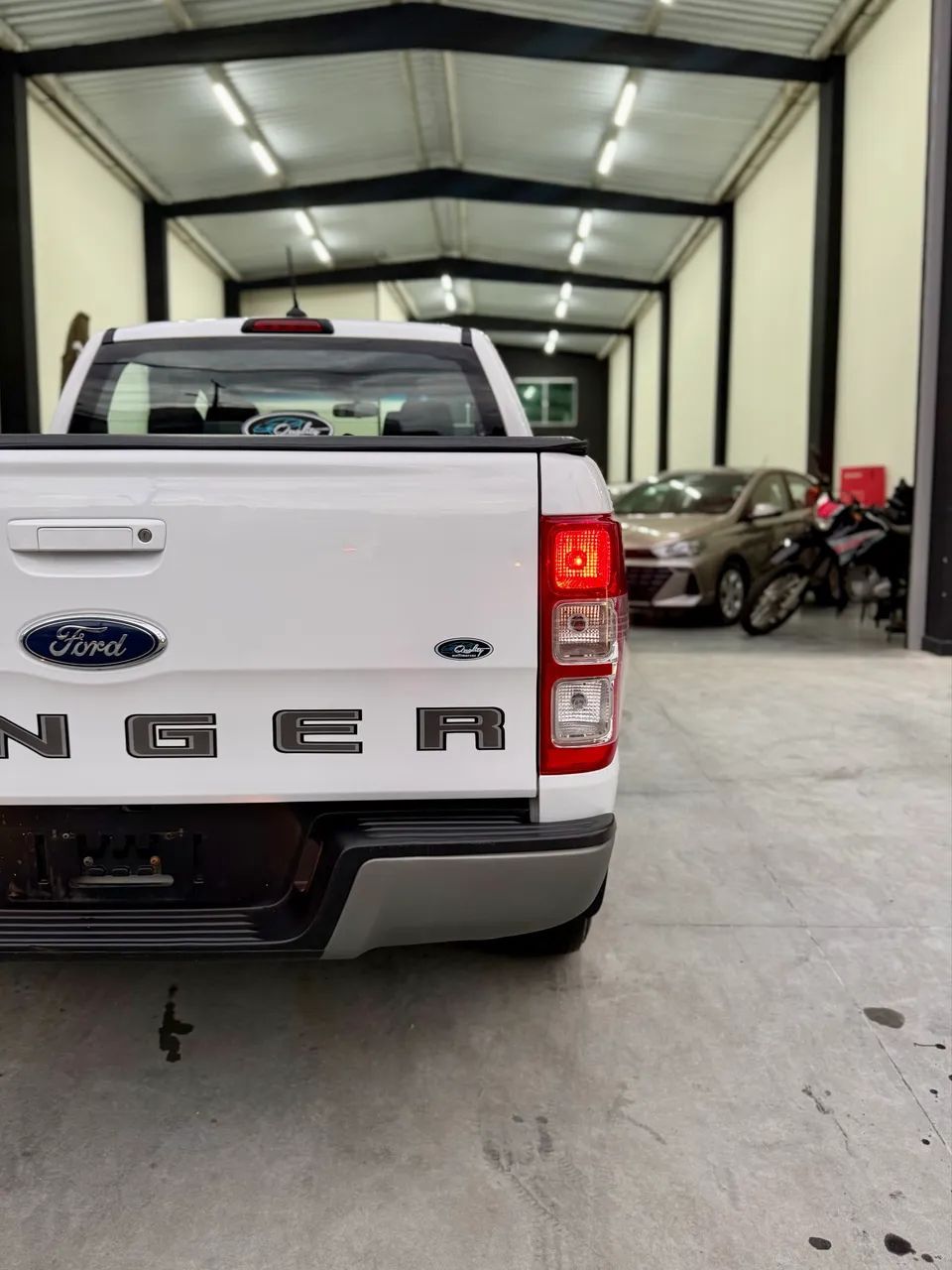 Ford RANGER 8