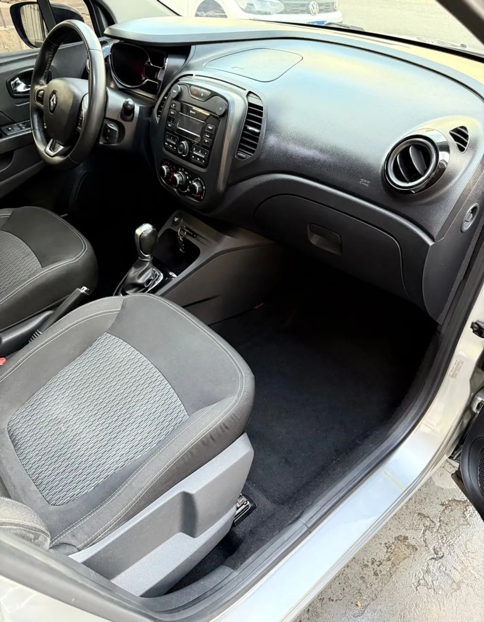 Renault CAPTUR 16