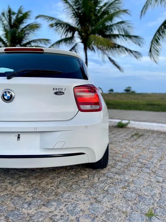BMW 118IA 7
