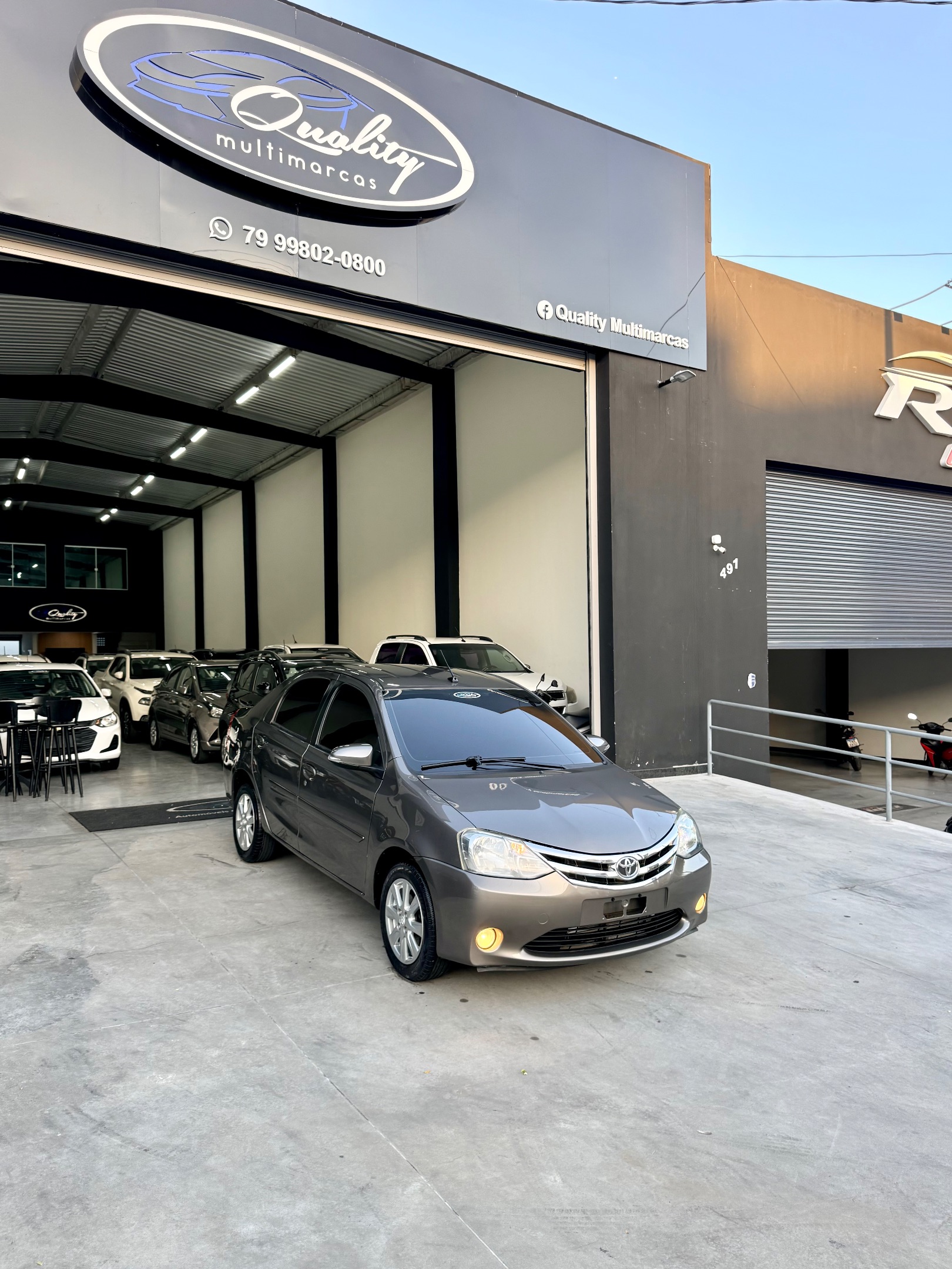 Toyota ETIOS 4