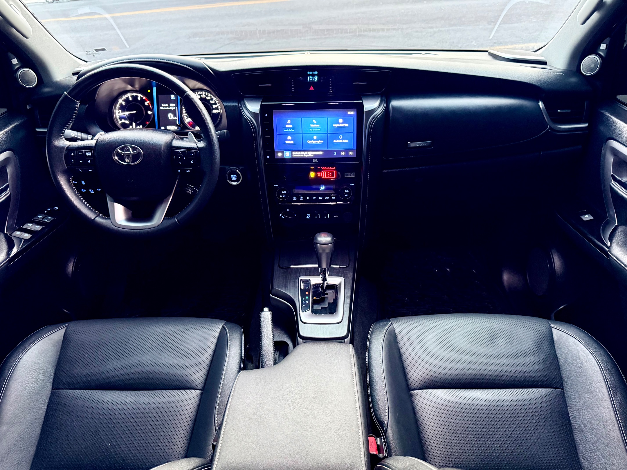 TOYOTA TOYOTA 13