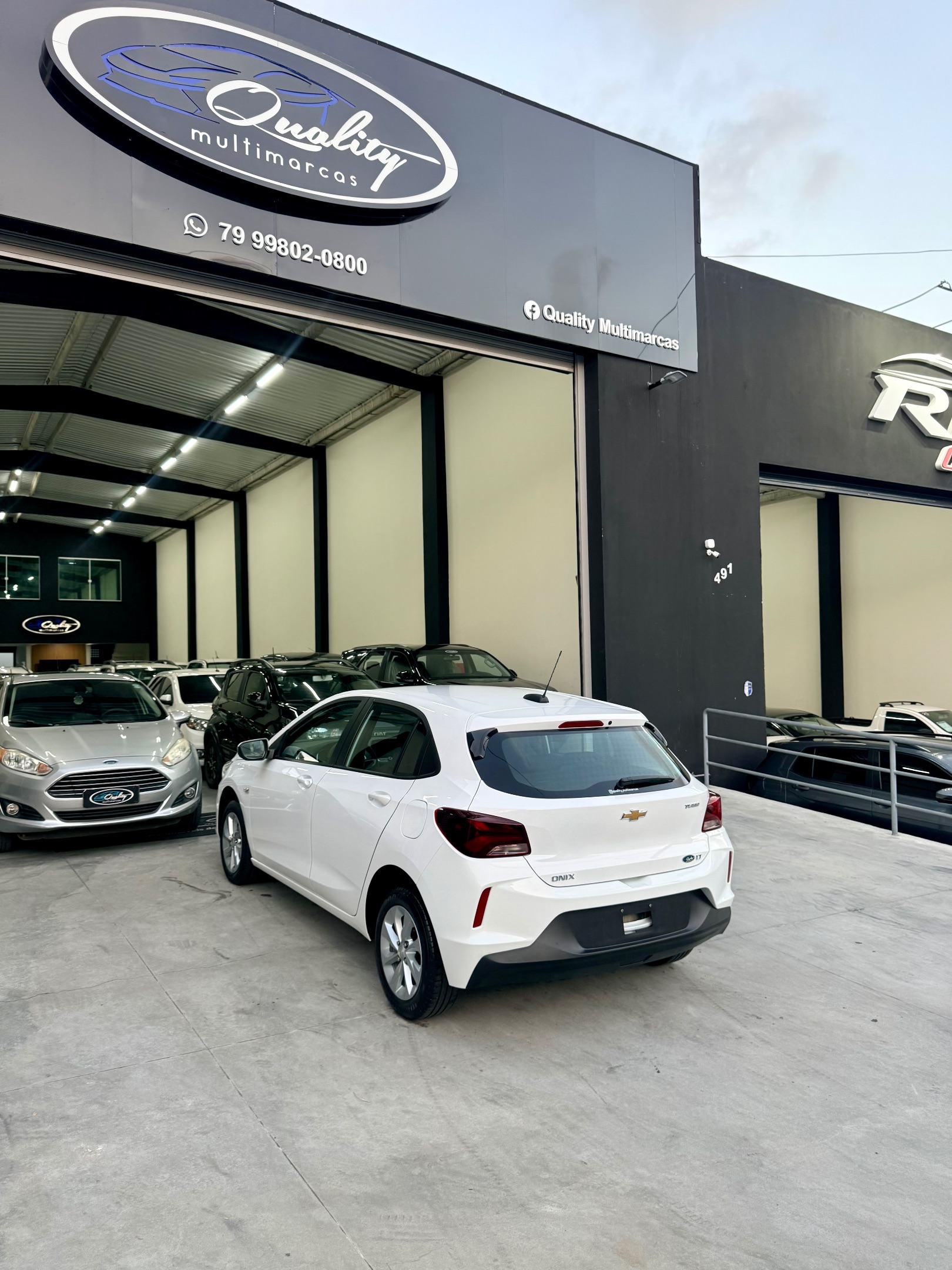 CHEVROLET ONIX 5