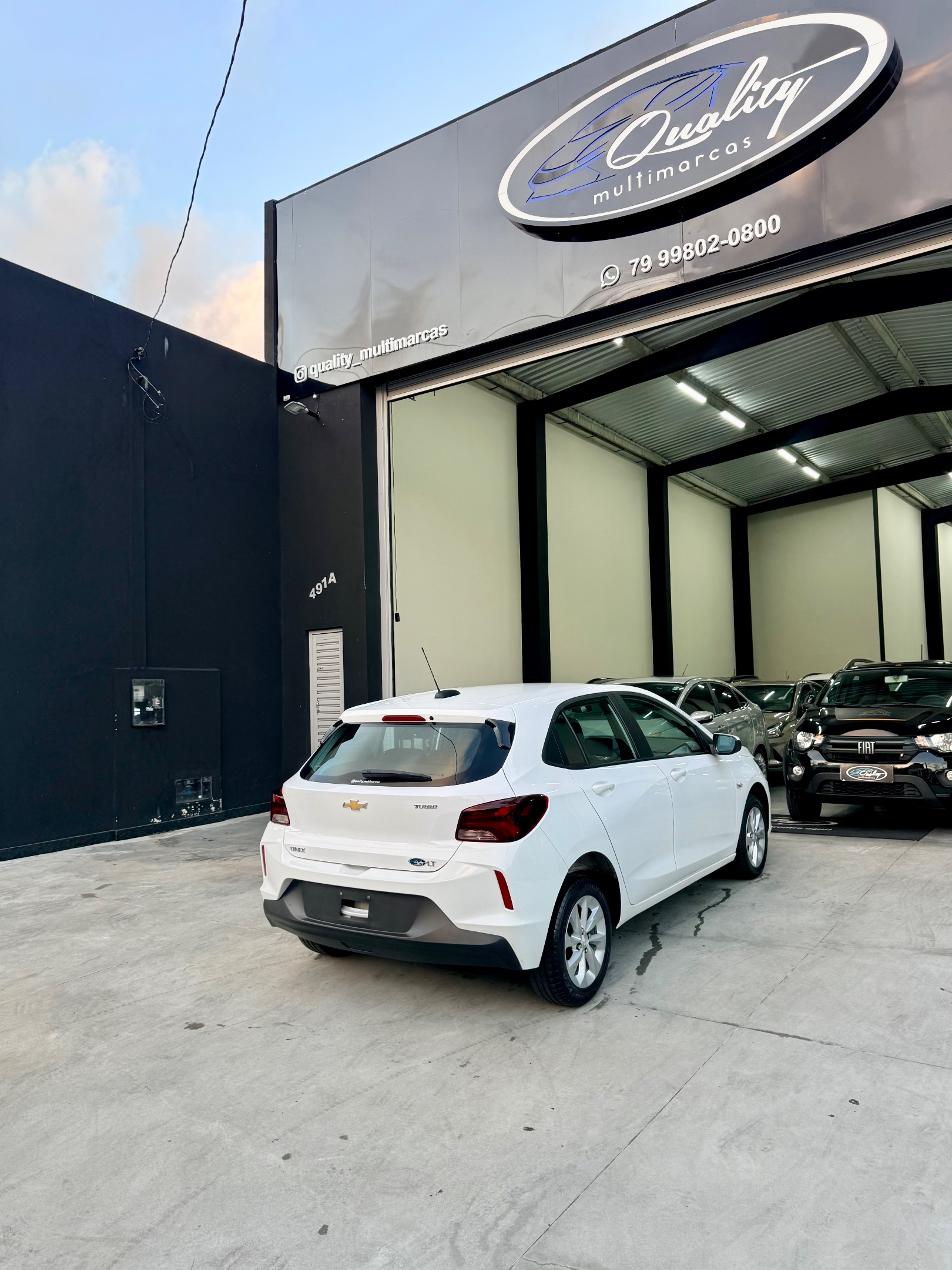 CHEVROLET ONIX 9