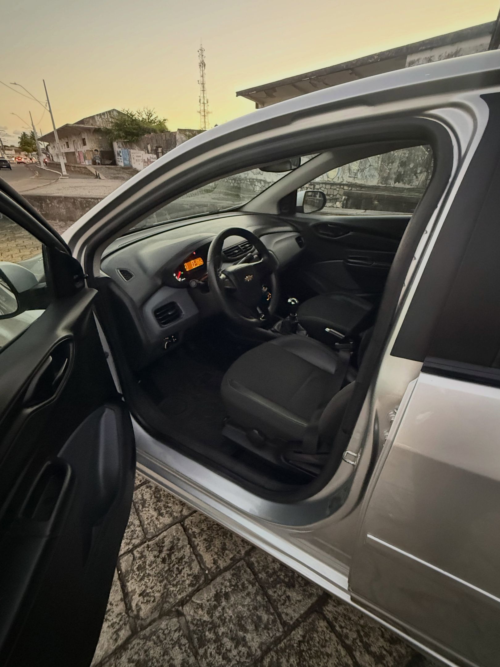 Chevrolet Onix 3