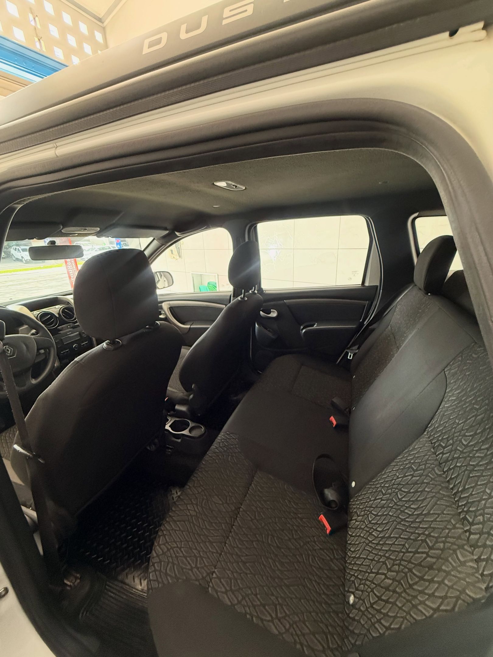 Renault Duster 4
