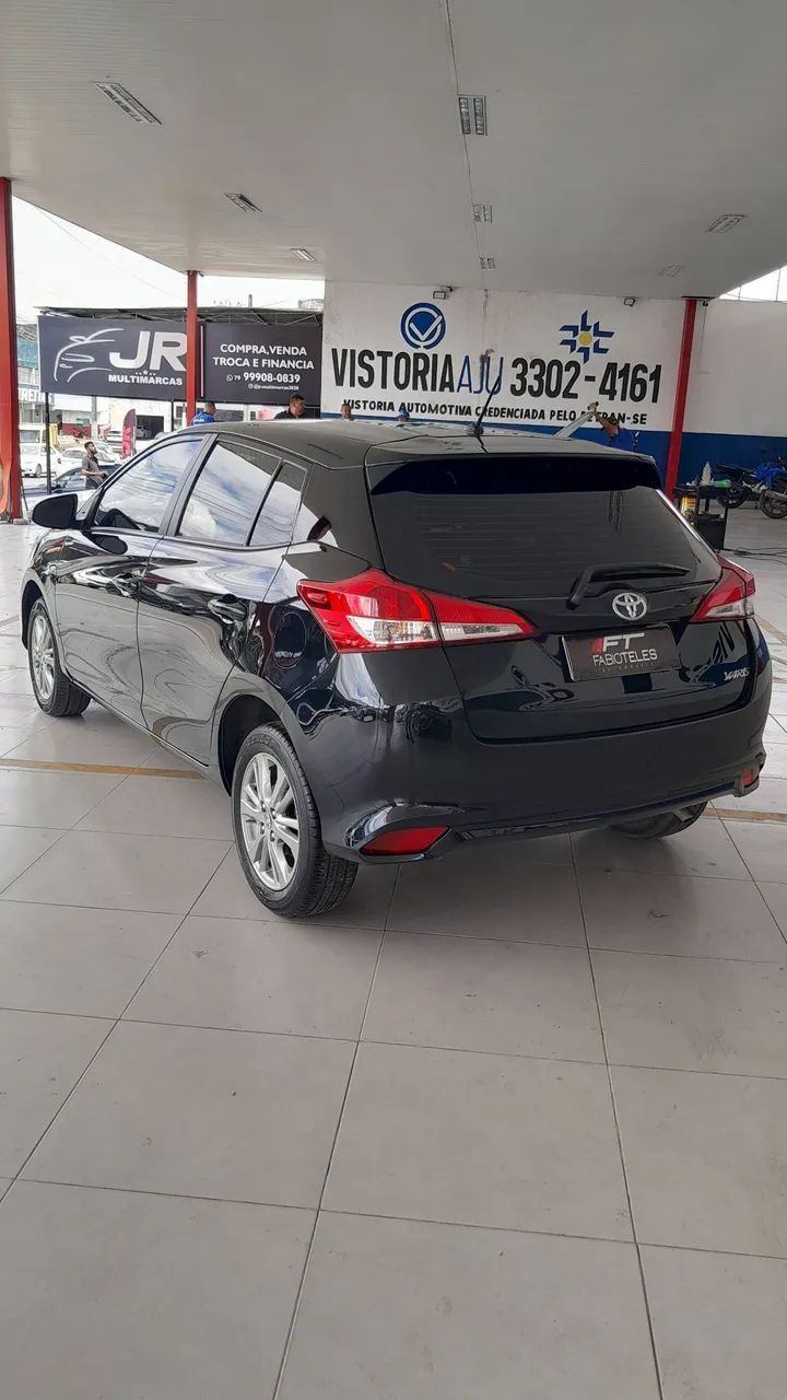 Toyota YARIS 14