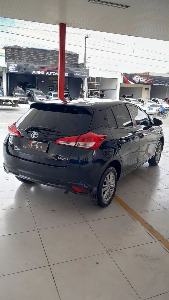Toyota YARIS 13