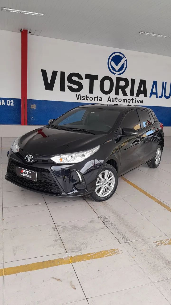 Toyota YARIS 1