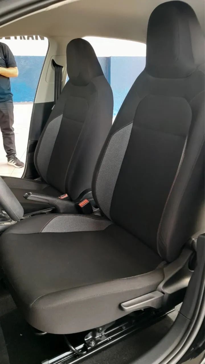 Volkswagen POLO 13