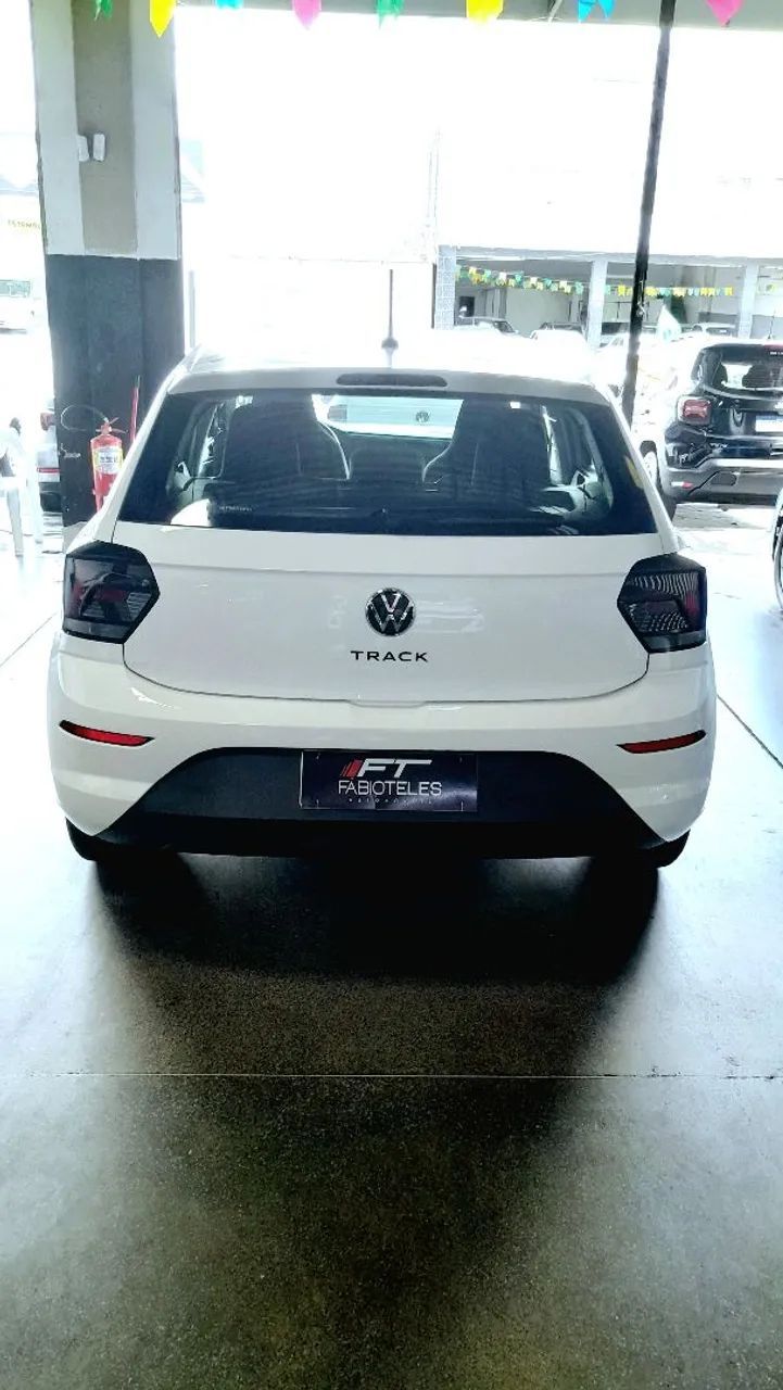 Volkswagen POLO 10