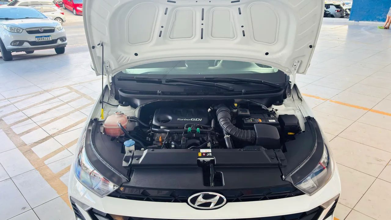 Hyundai HB20 10
