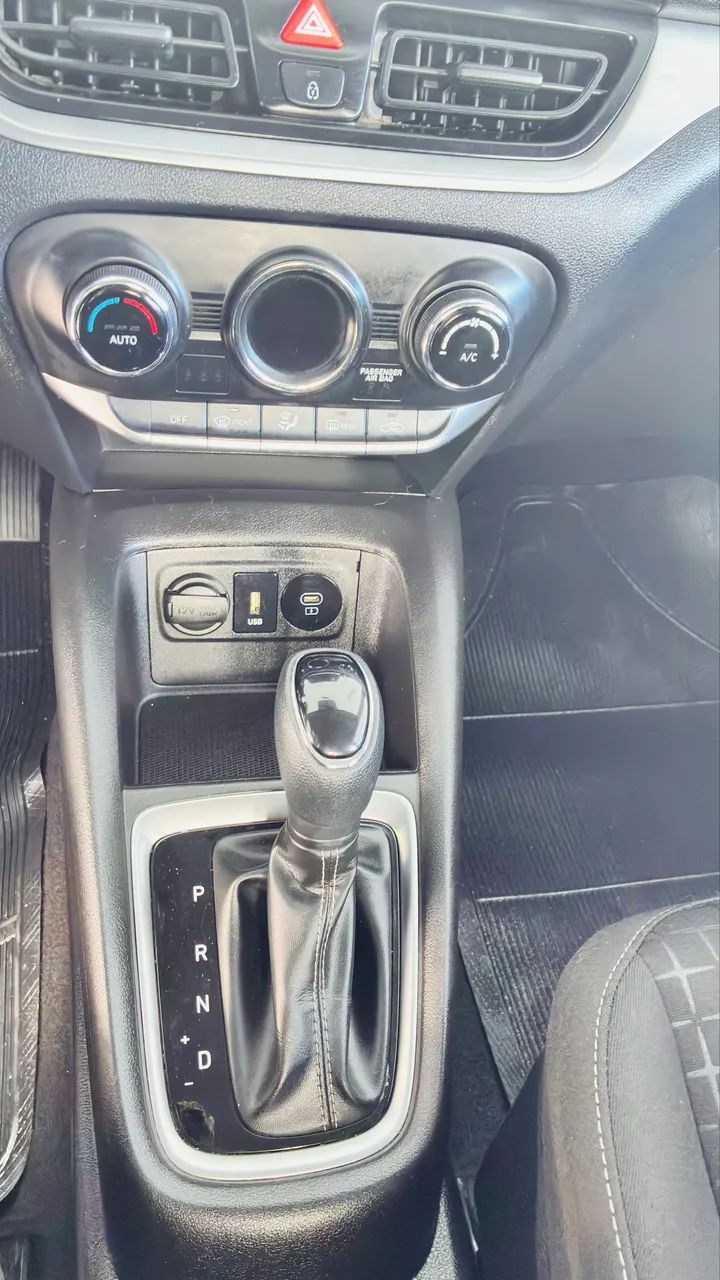 Hyundai HB20 9