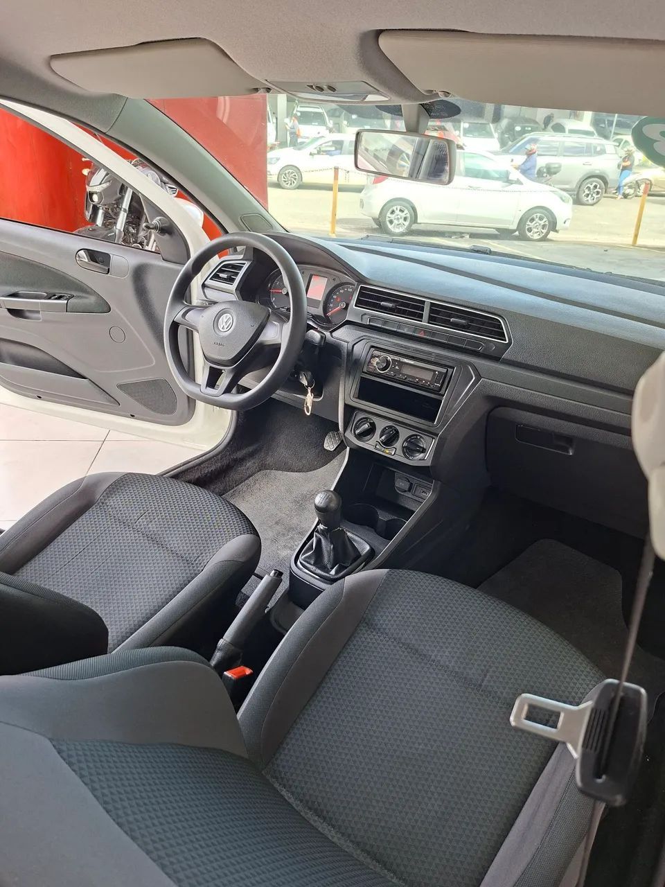 Volkswagen VOYAGE 6