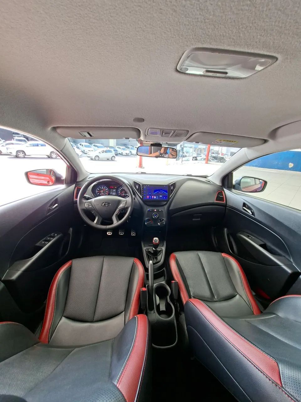 Hyundai HB20 8