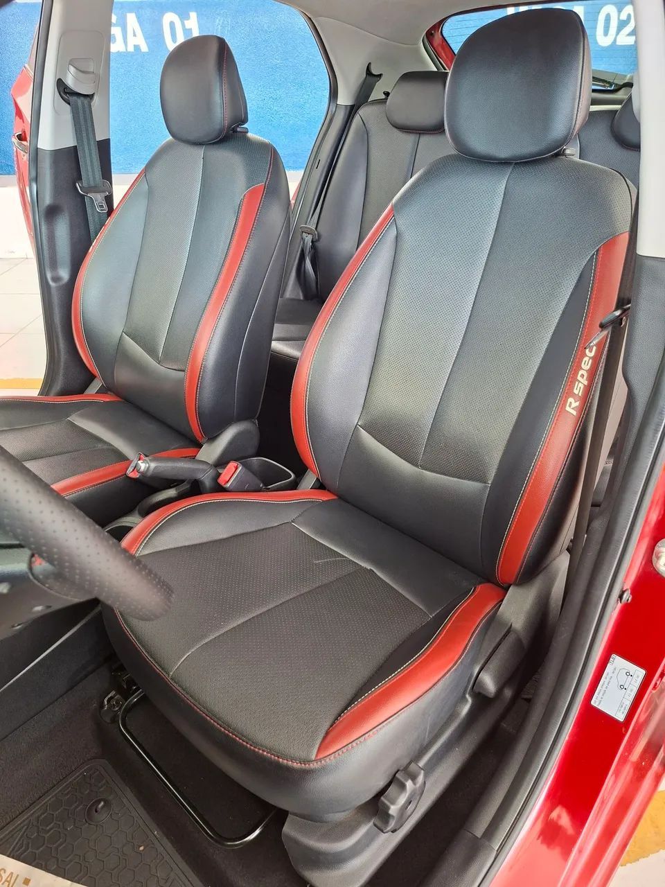 Hyundai HB20 13