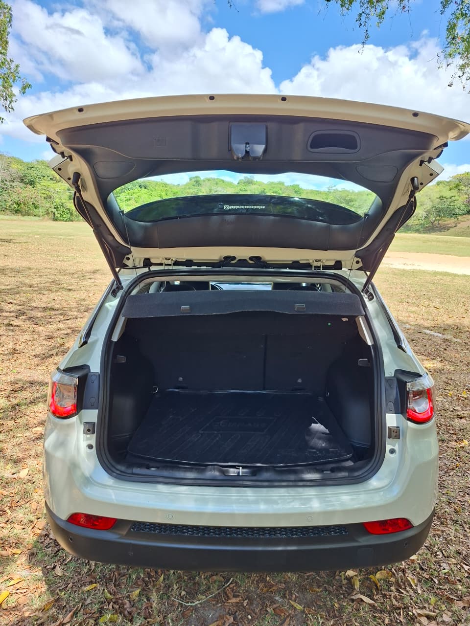 JEEP COMPASS 12