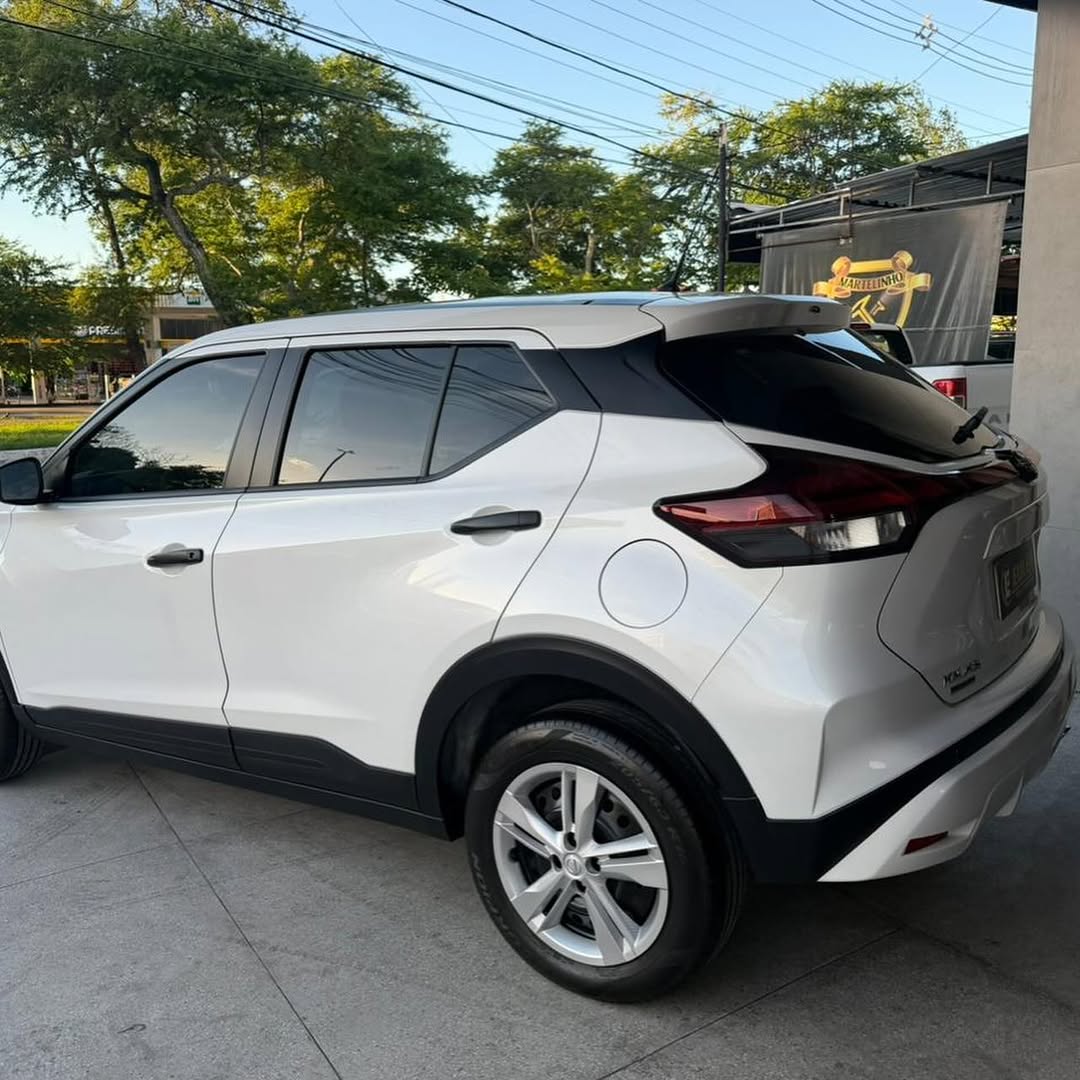 Nissan Kicks 6