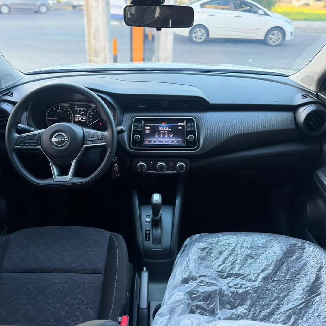 Nissan Kicks 7