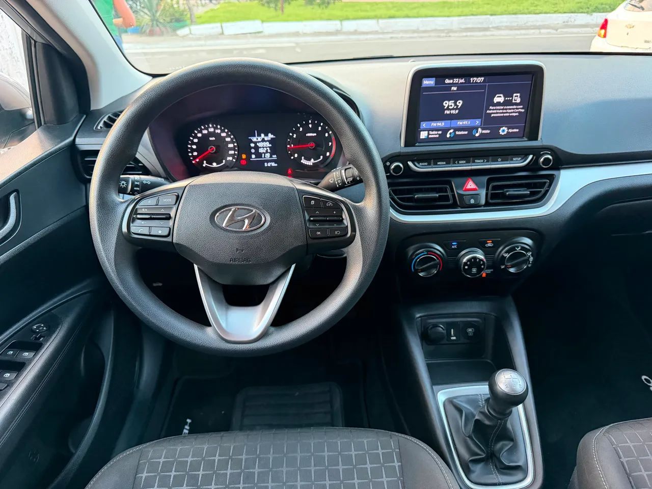 Hyundai HB20 8