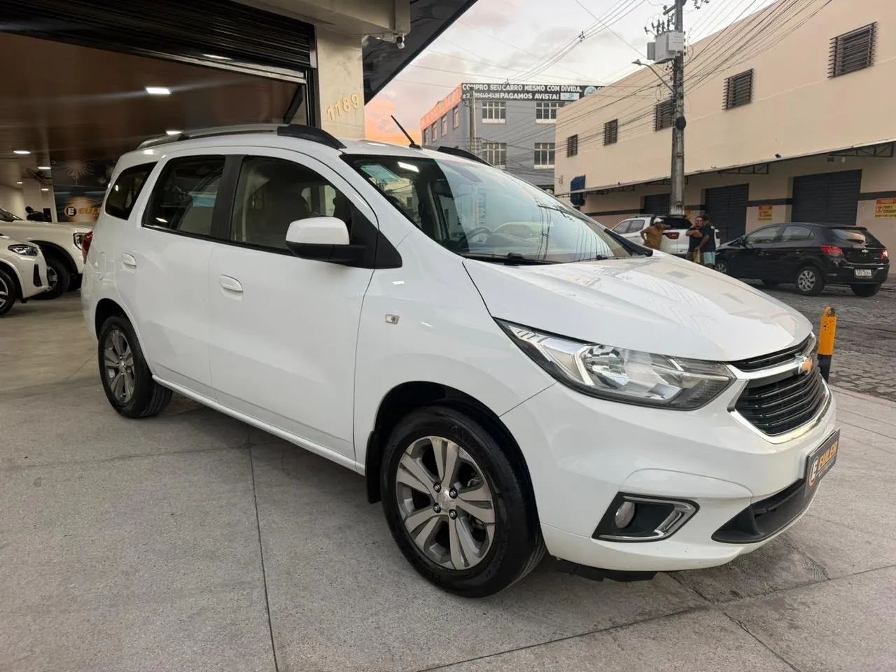 Chevrolet SPIN 4
