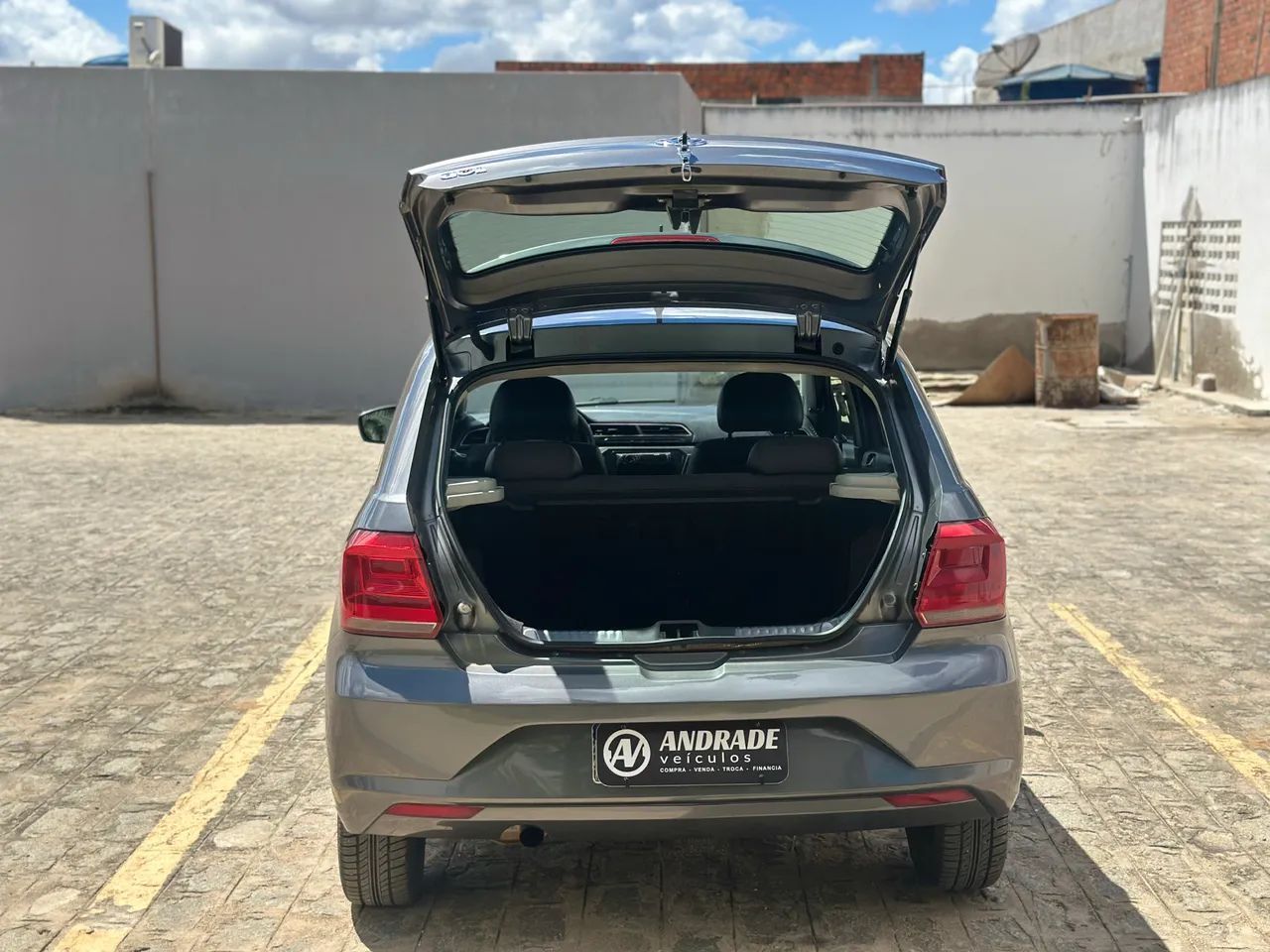 Volkswagen GOL 11
