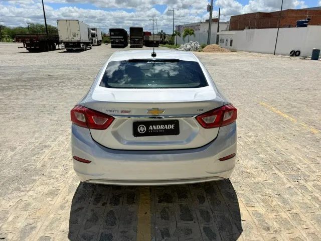 Chevrolet CRUZE 8