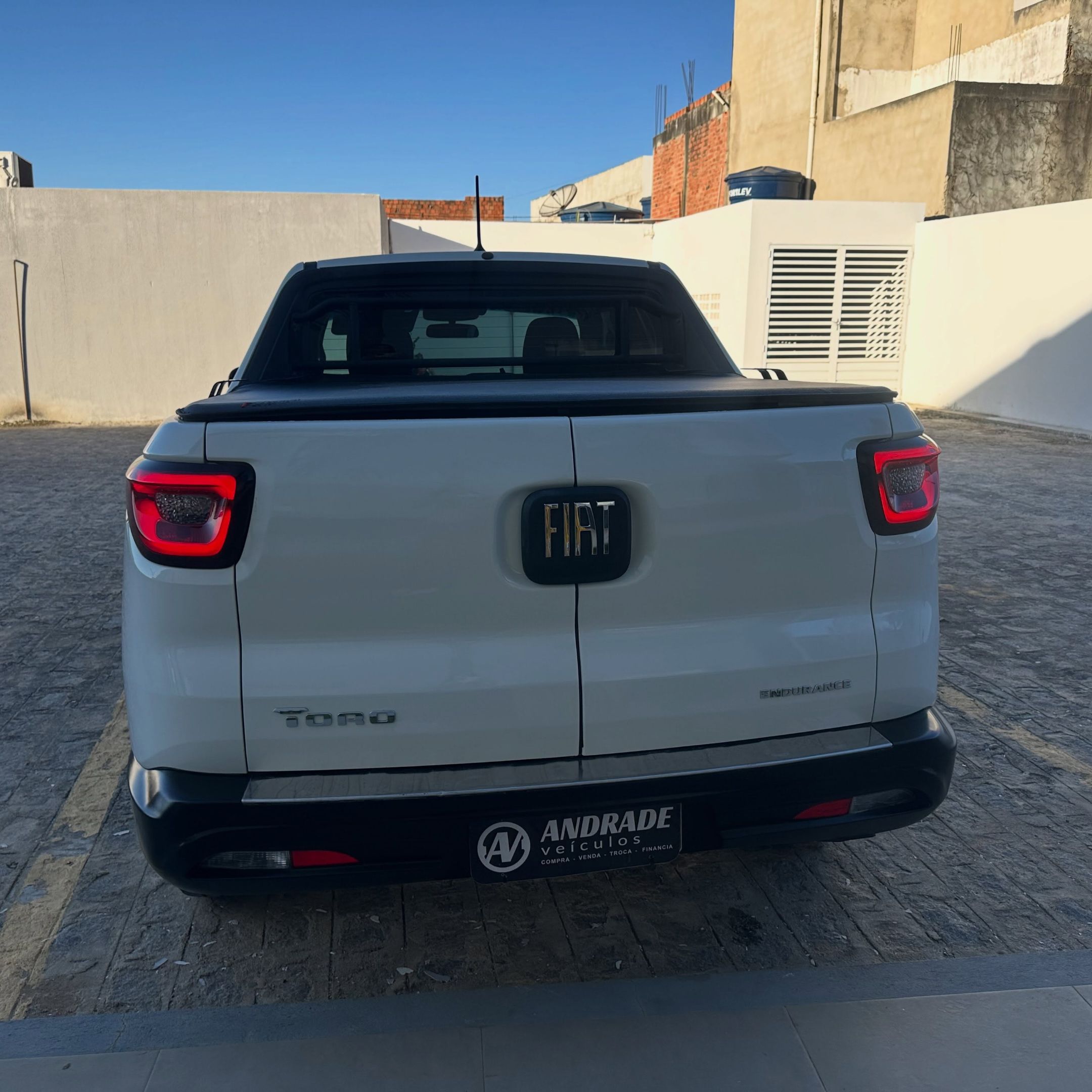 FIAT TORO 10