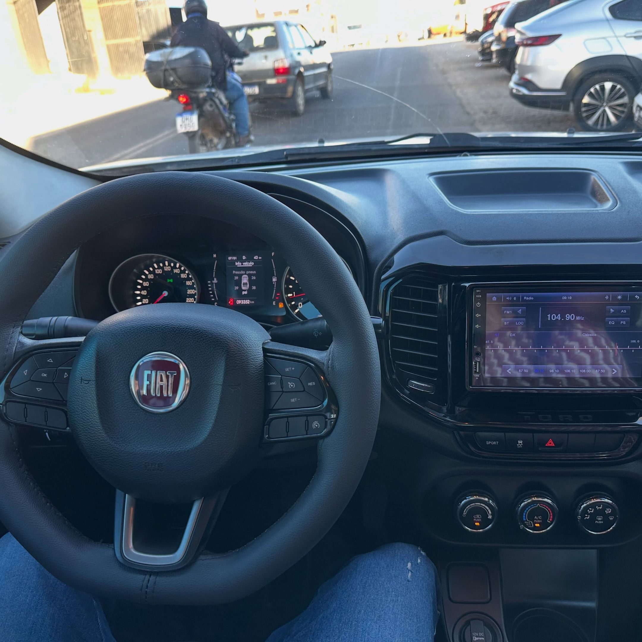 FIAT TORO 5
