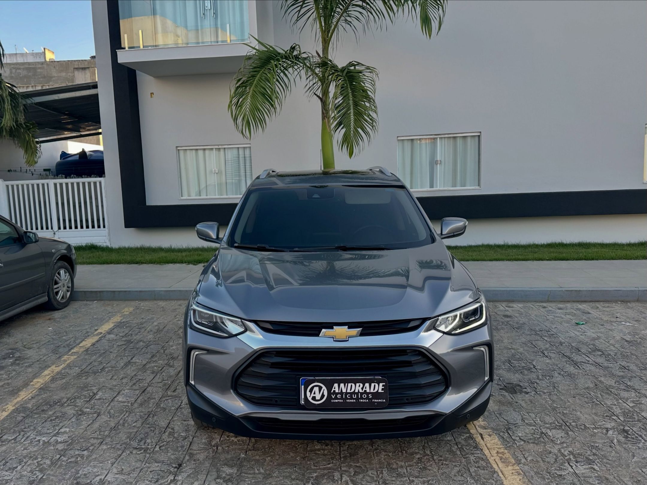 CHEVROLET TRACKER 4