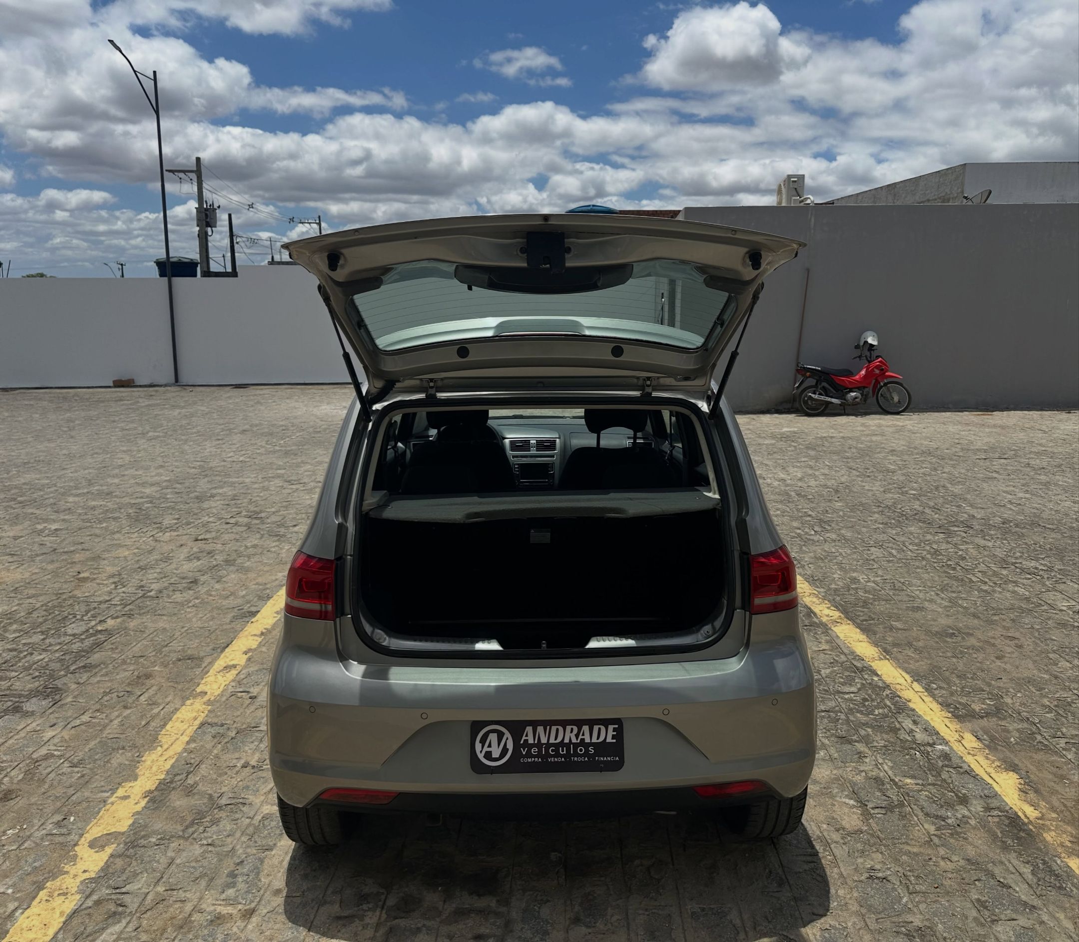 VOLKSWAGEN FOX 14